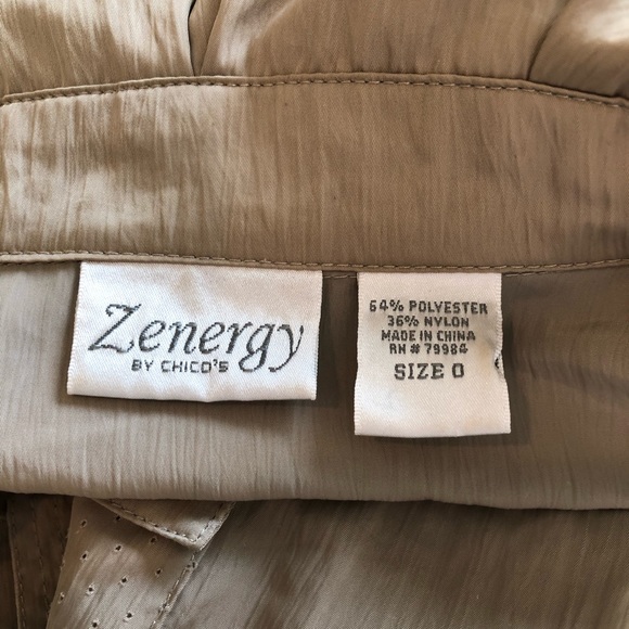 Chico’s Zenergy Gold Jacket/Top. - Picture 4 of 4